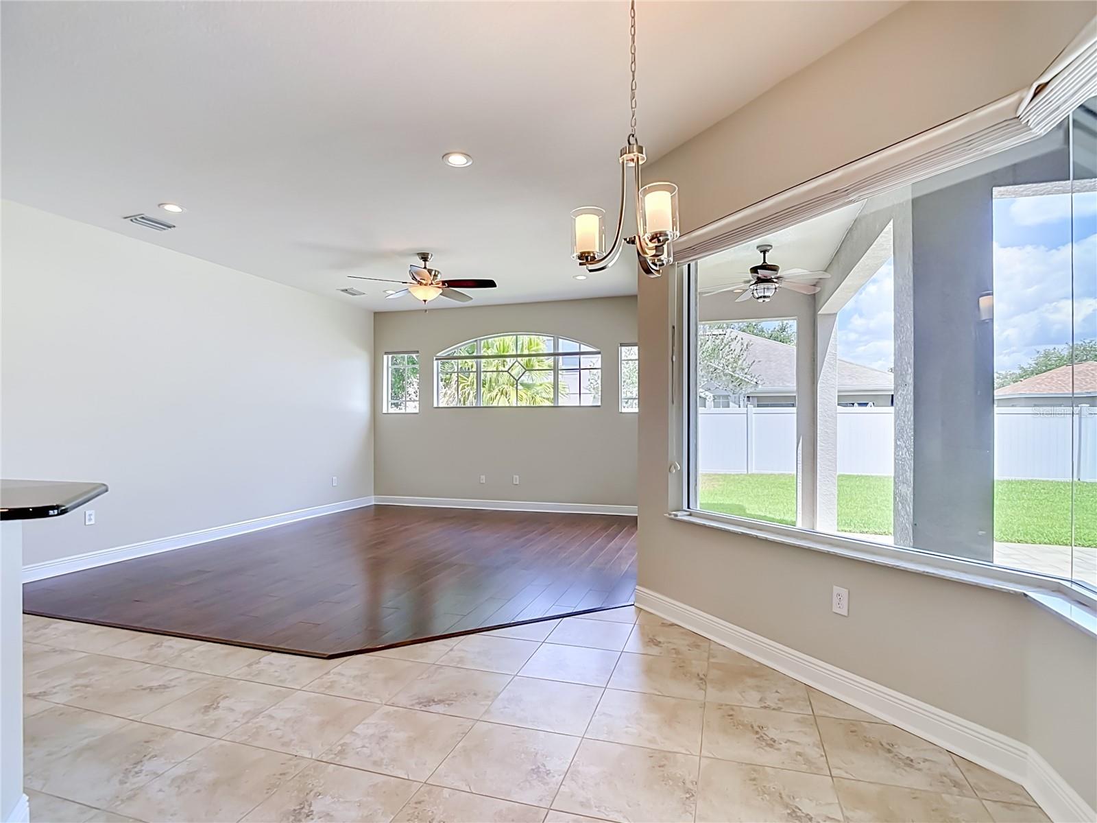 MEADOW POINTE - Residential