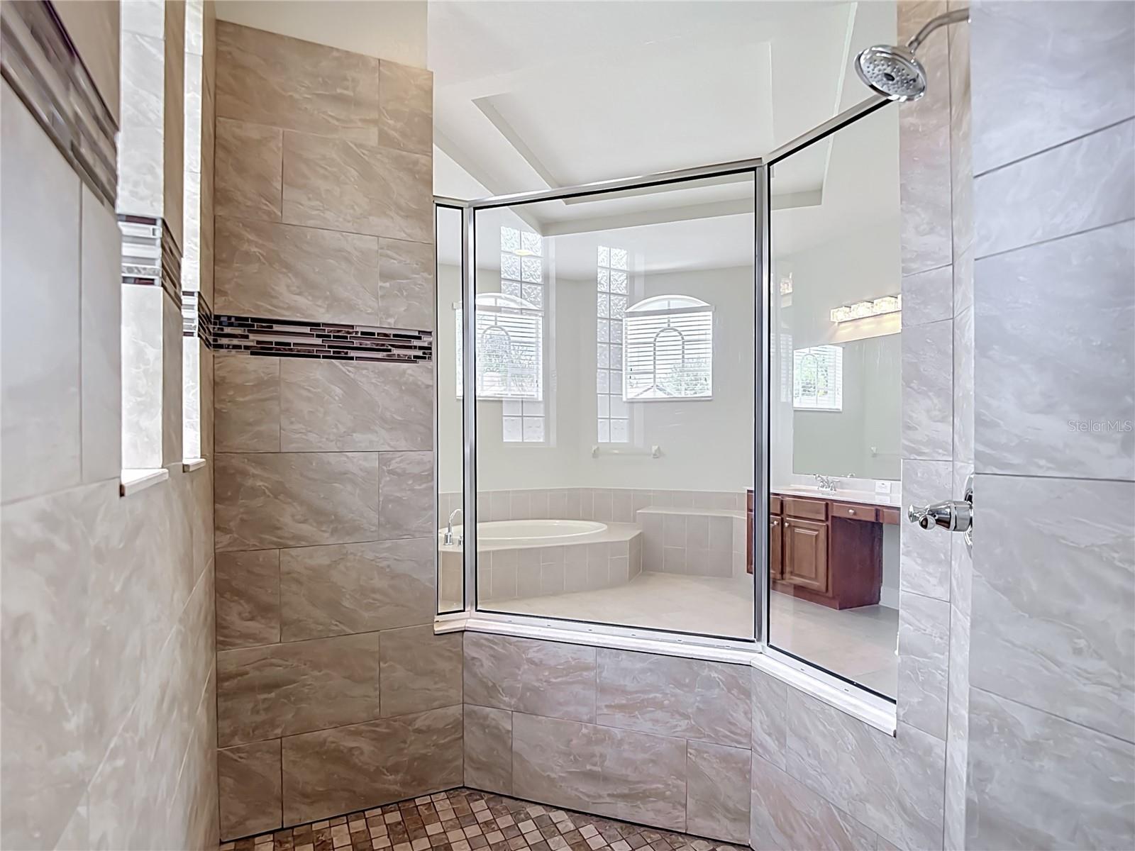MEADOW POINTE - Residential