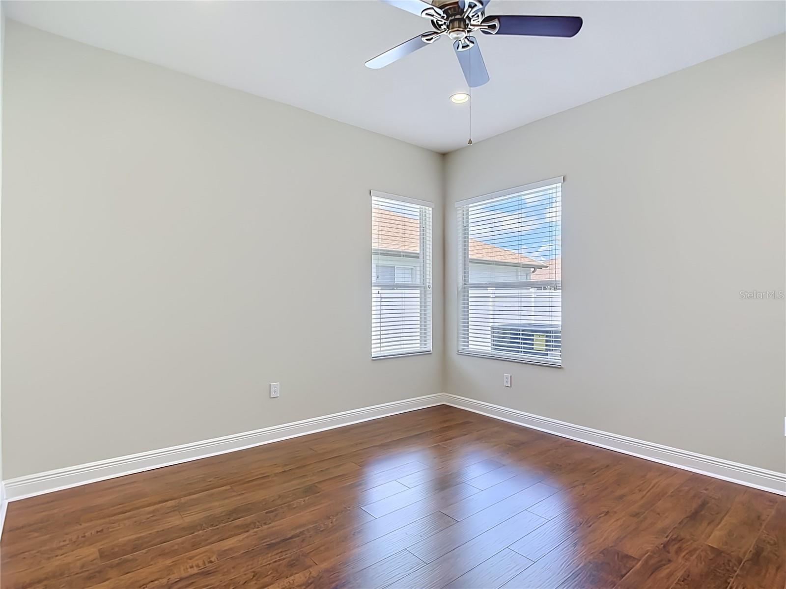 MEADOW POINTE - Residential