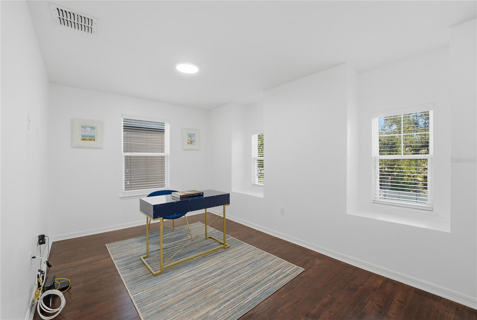 WINDERMERE LANDINGS PH 2 - Residential