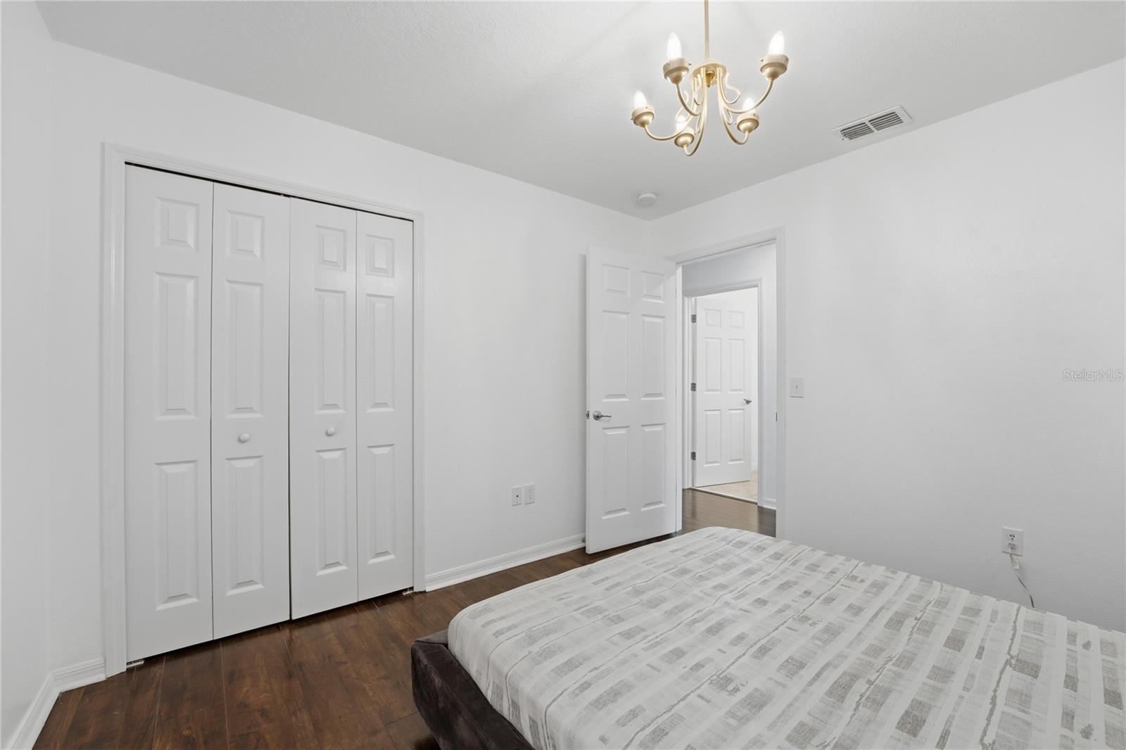 WINDERMERE LANDINGS PH 2 - Residential