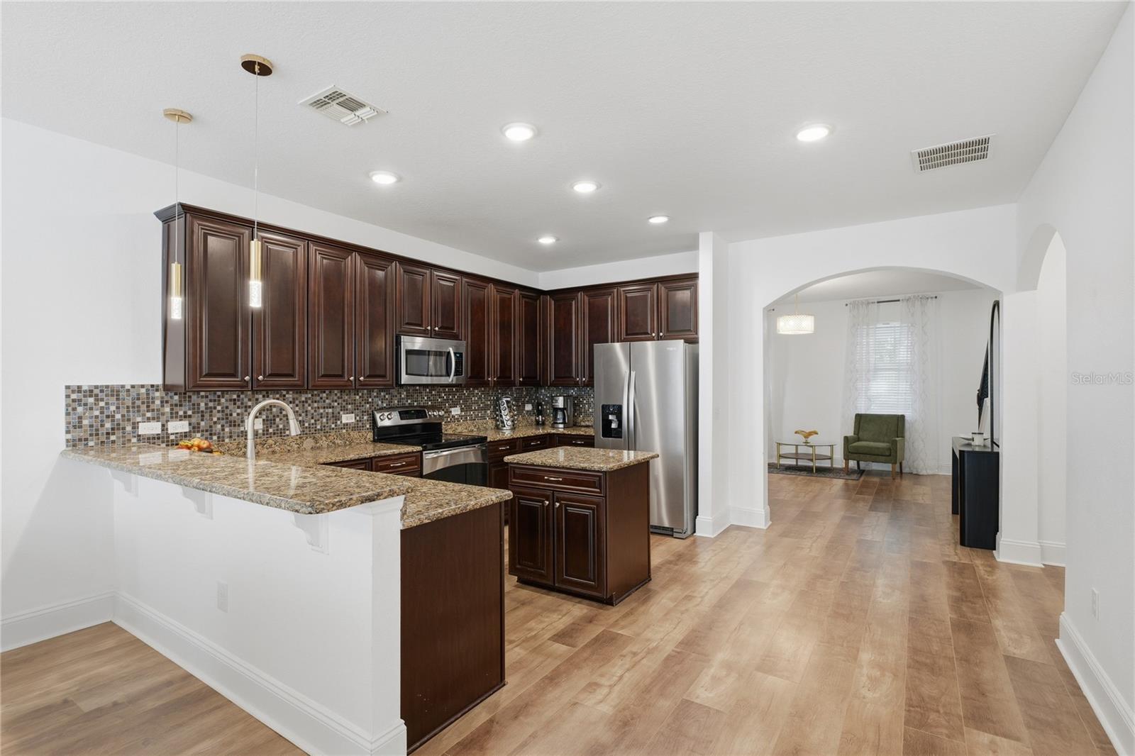 WINDERMERE LANDINGS PH 2 - Residential