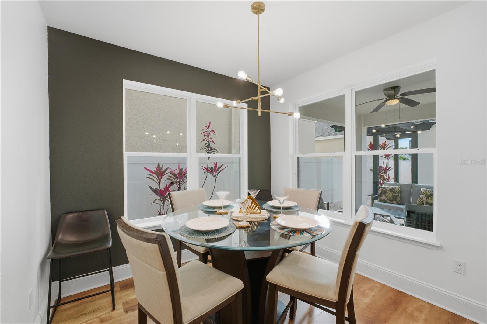 WINDERMERE LANDINGS PH 2 - Residential