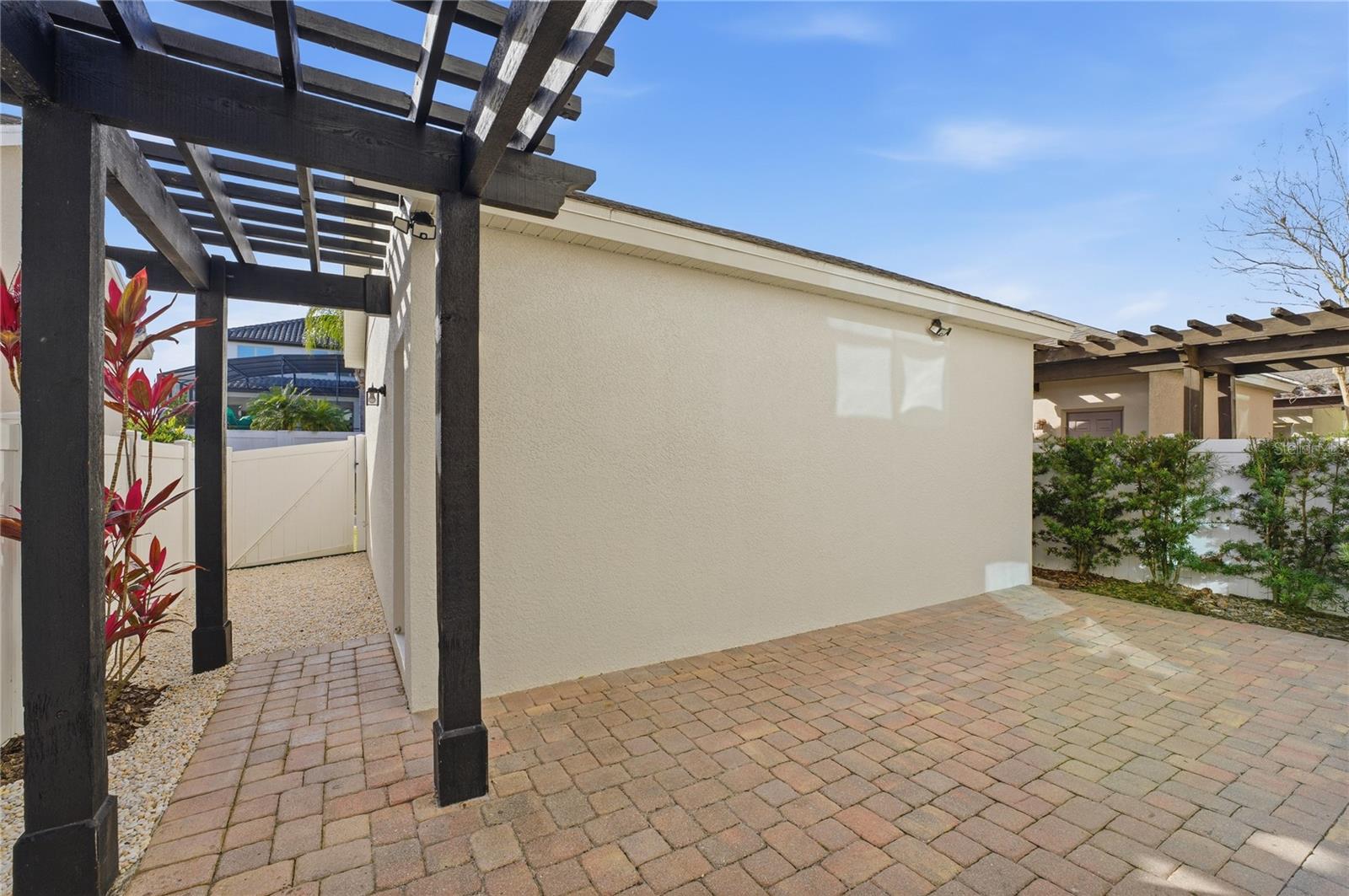 WINDERMERE LANDINGS PH 2 - Residential