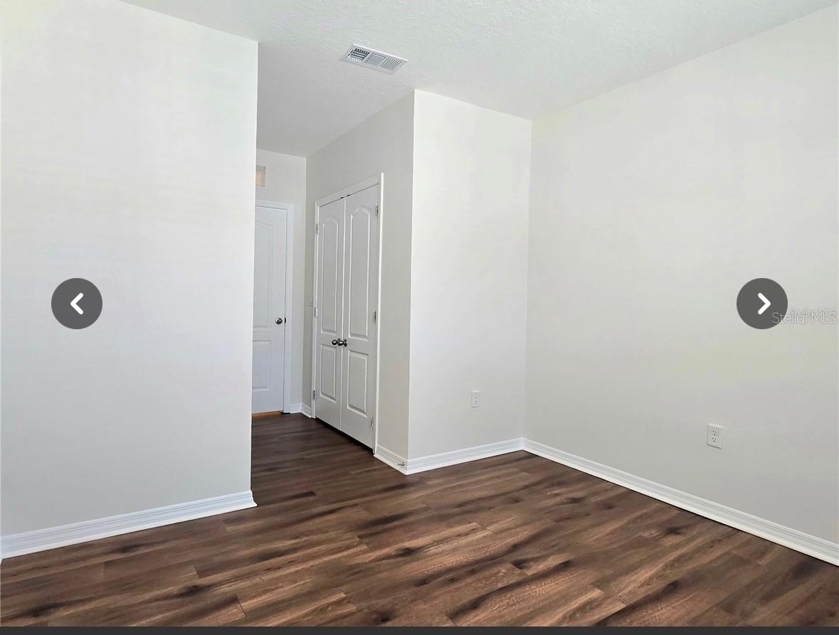 ATRIA/RIDGEWOOD LAKES - Residential