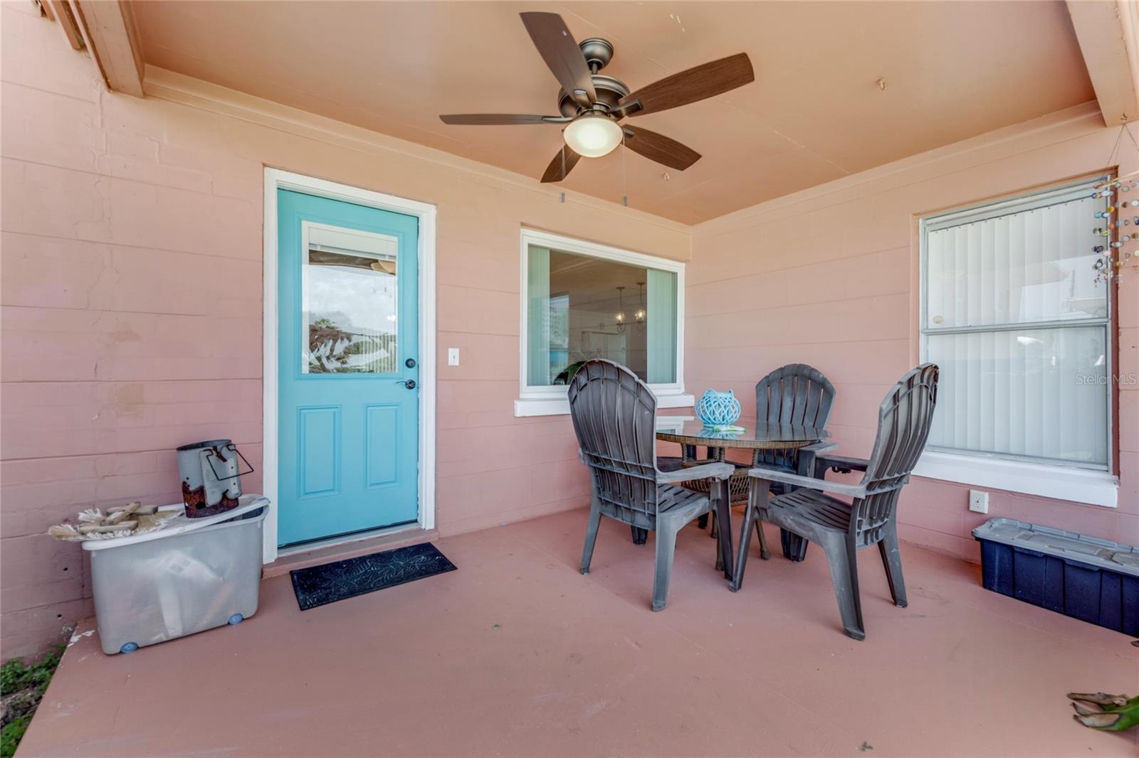 PATO MANOR - Residential