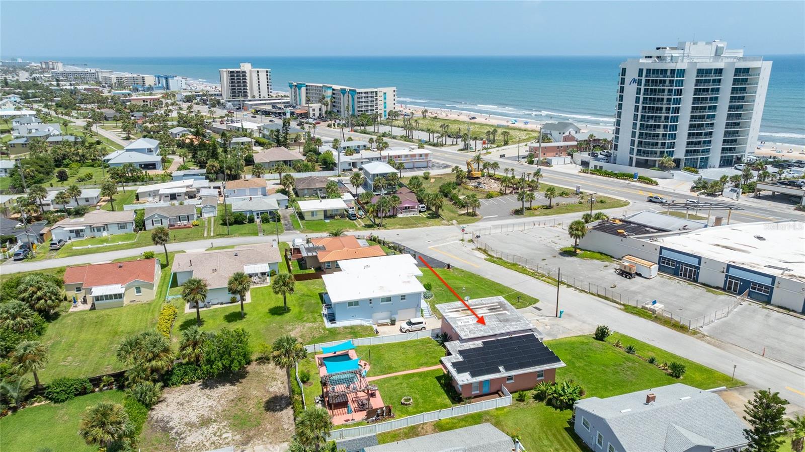 PATO MANOR - Residential