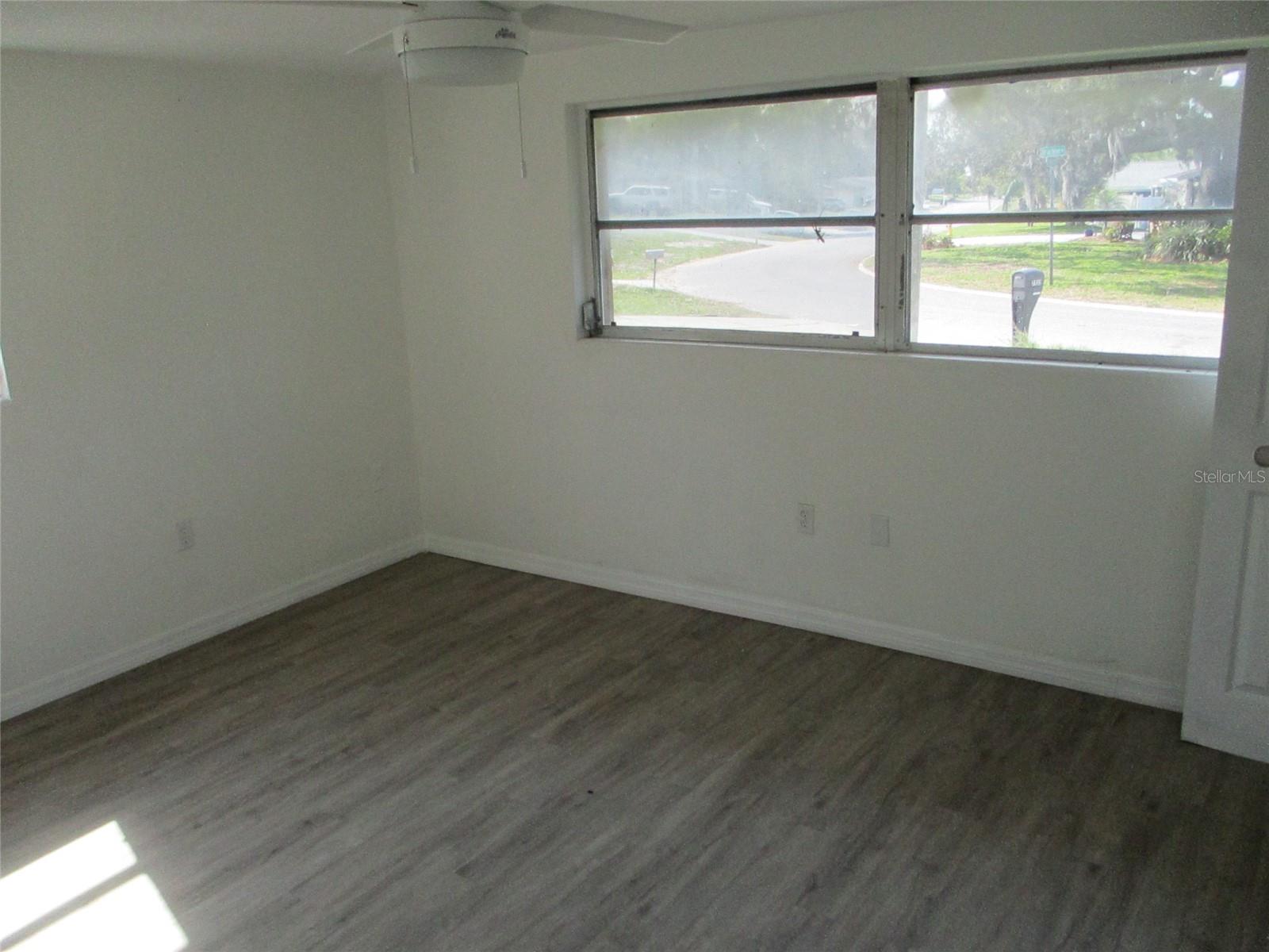 JASMINE LAKES - Residential