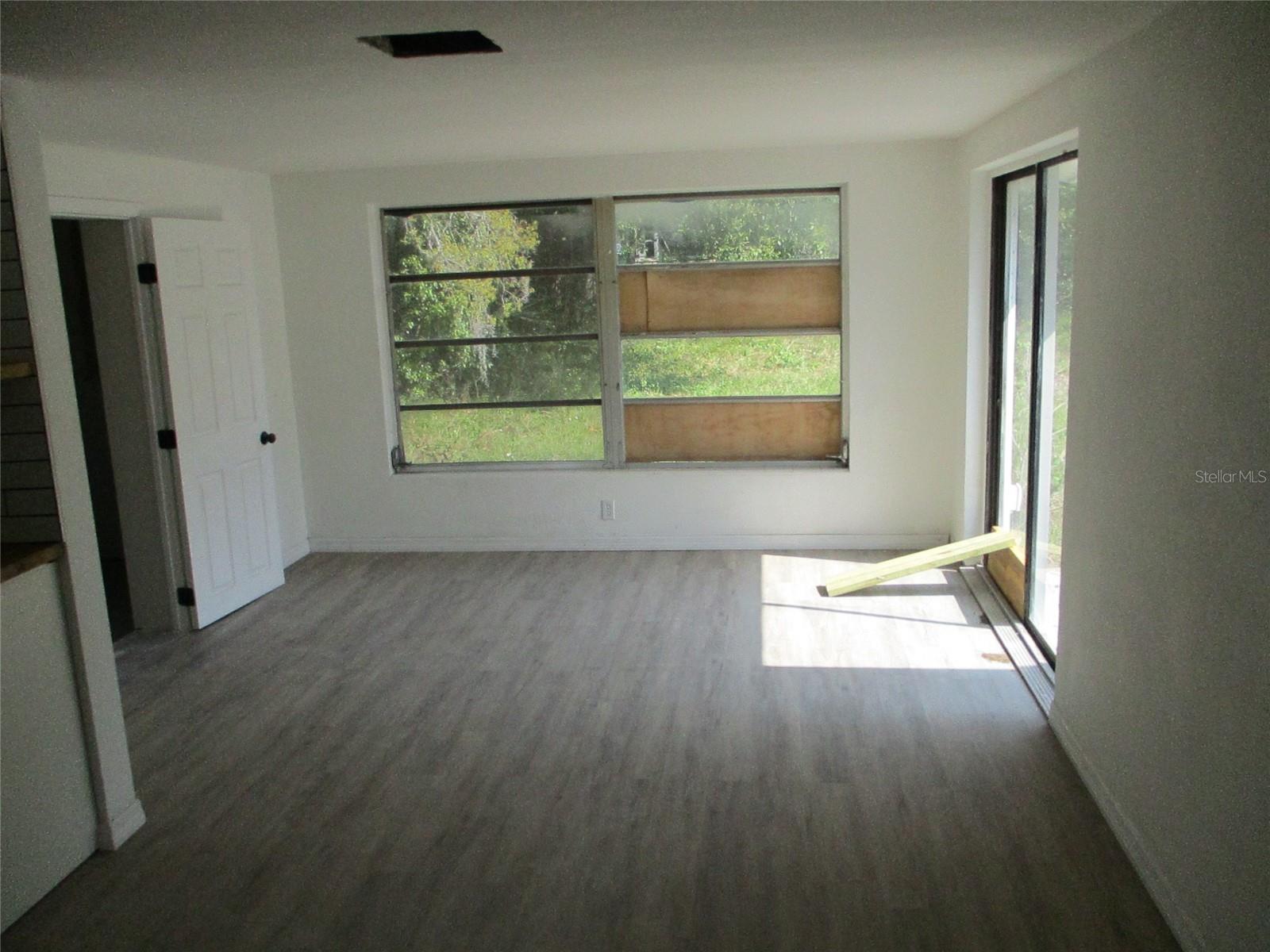 JASMINE LAKES - Residential