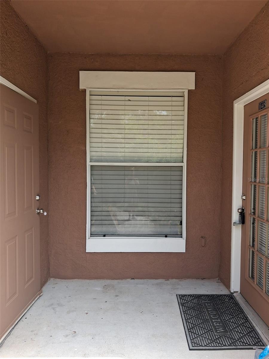 THE VILLAS CONDO - Residential Lease