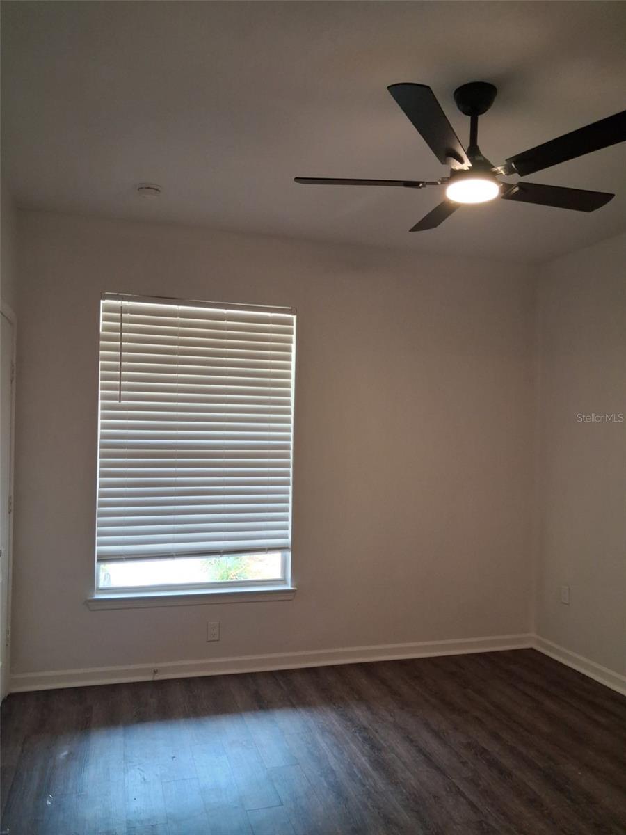 THE VILLAS CONDO - Residential Lease