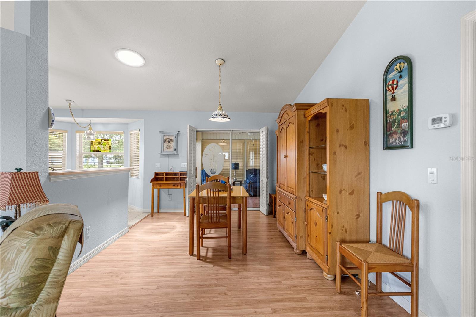 6046 SW 98 LOOP