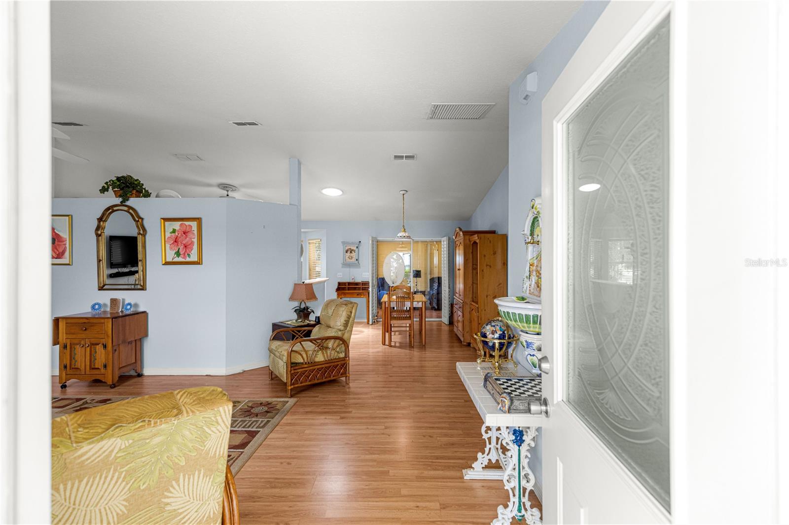 6046 SW 98 LOOP