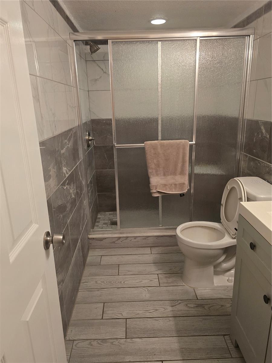 WATERSIDE CONDO III - Residential