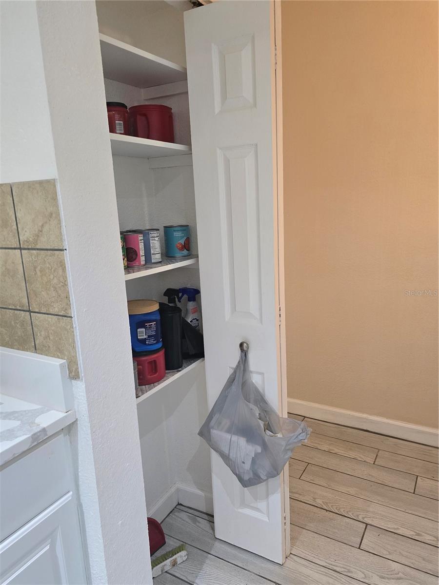 WATERSIDE CONDO III - Residential