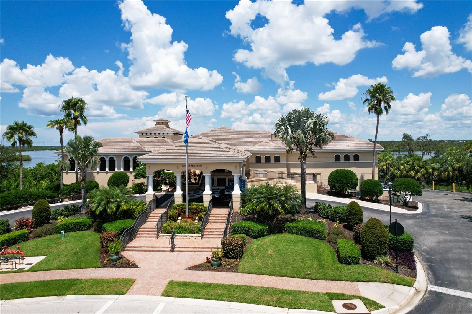 WATERLEFE GOLF & RIVER CLUB - Residential