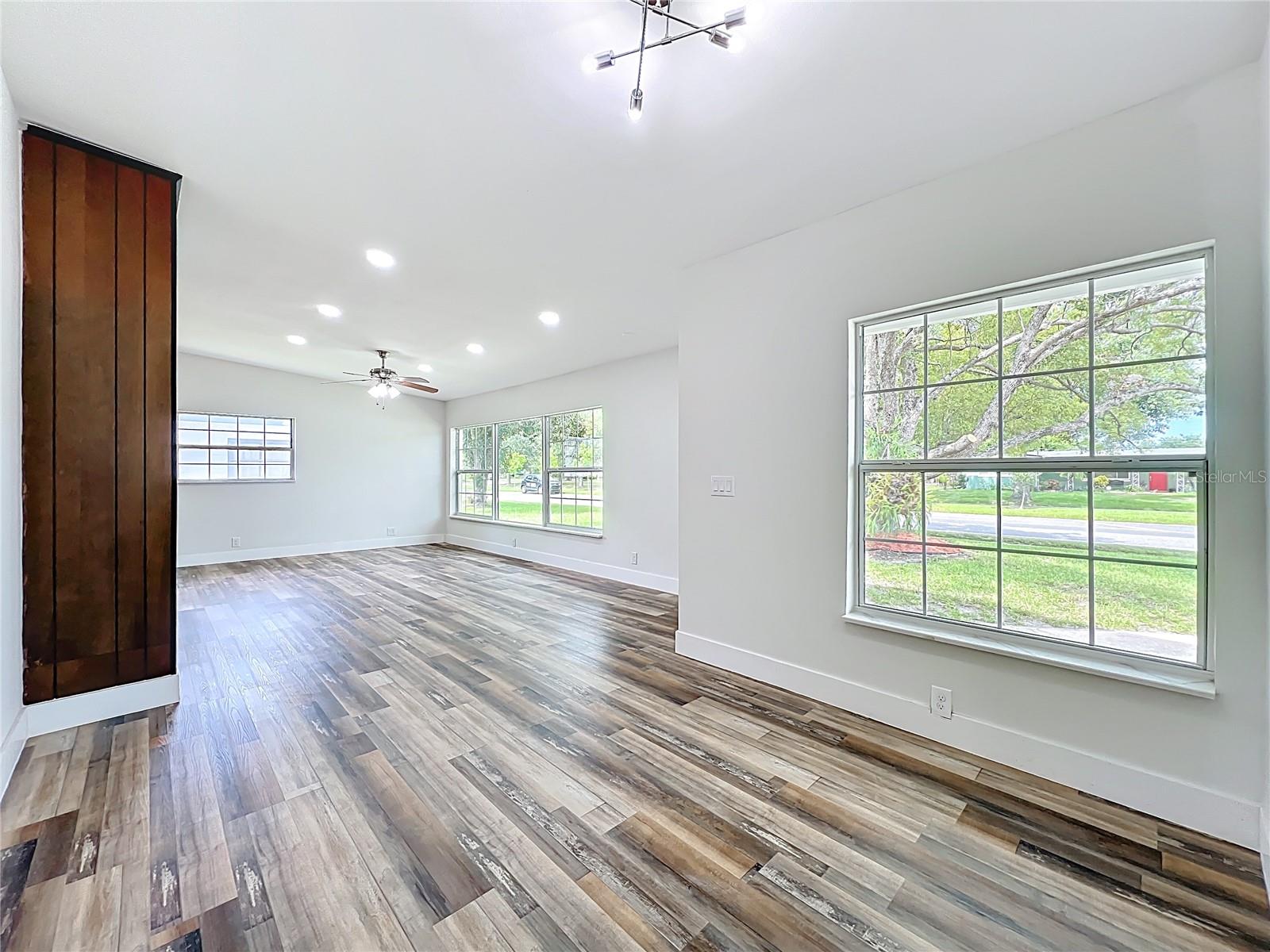 5312 KINGSWOOD DRIVE