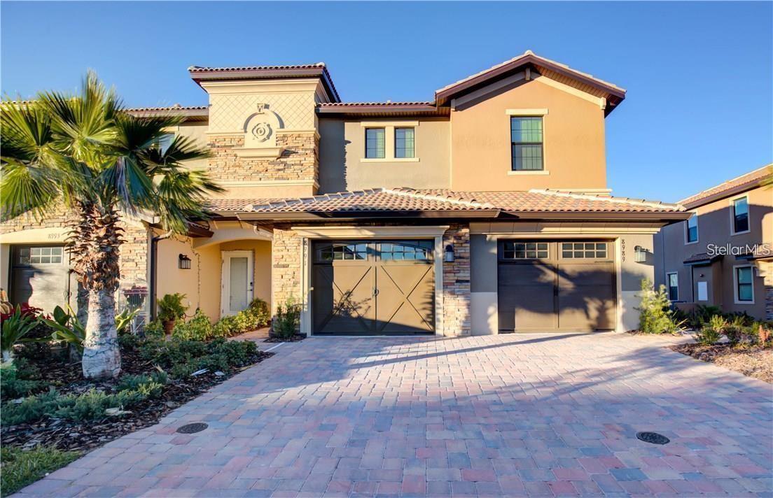 CHAMPIONS CLUB - Residential Lease