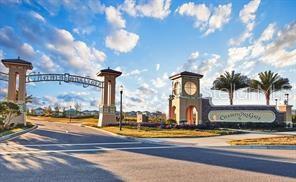 CHAMPIONS CLUB - Residential Lease