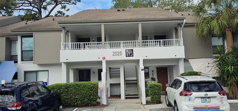 Photo of 2025 Lakewood Club Drive S #5K, St Petersburg, FL 33712 (MLS # TB8494768)