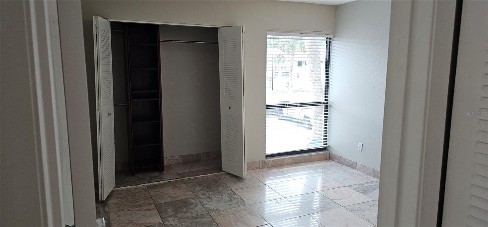 CASABLANCA CONDO - Residential