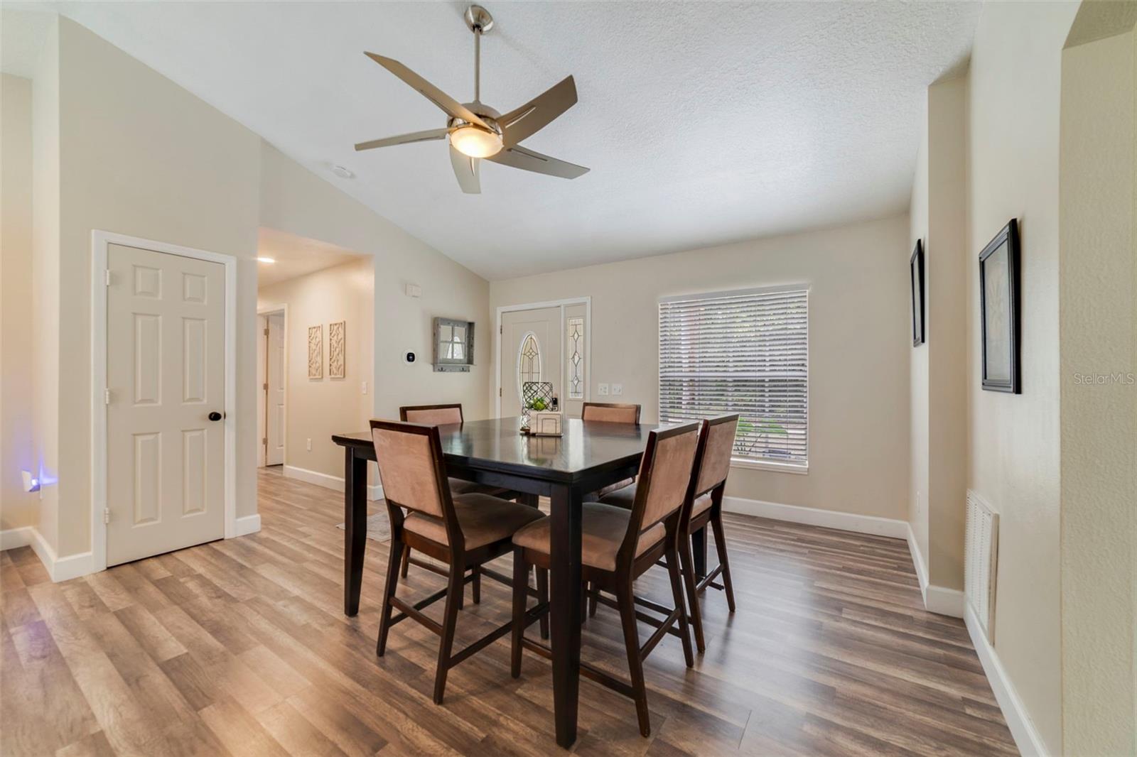 CARLTON VILLAGE SUB - Residential Lease