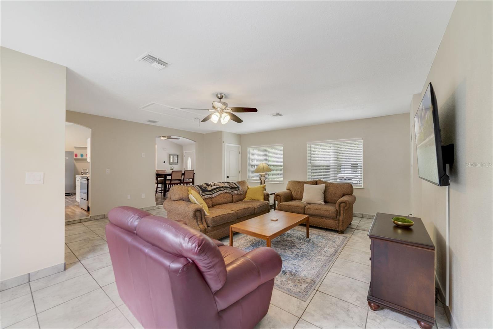 CARLTON VILLAGE SUB - Residential Lease