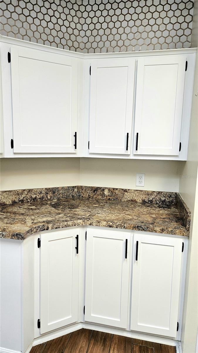 LADY LAKE ORANGE BLOSSOM GARDENS UNIT 08 - Residential