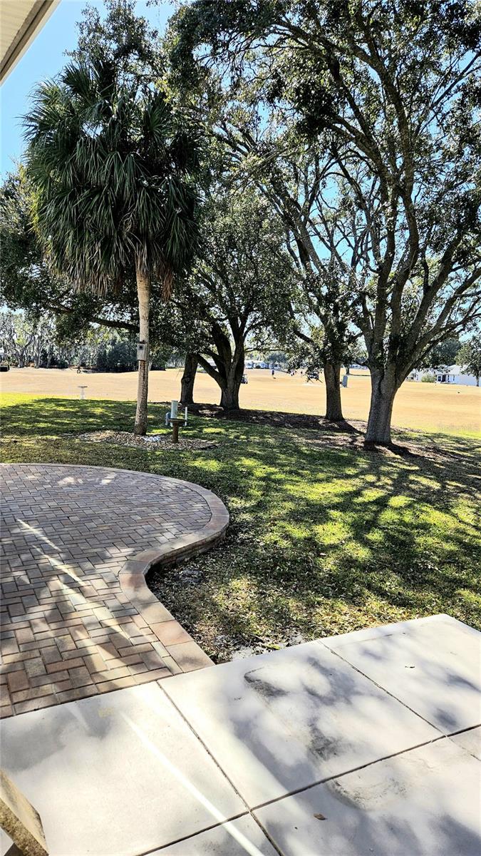 LADY LAKE ORANGE BLOSSOM GARDENS UNIT 08 - Residential