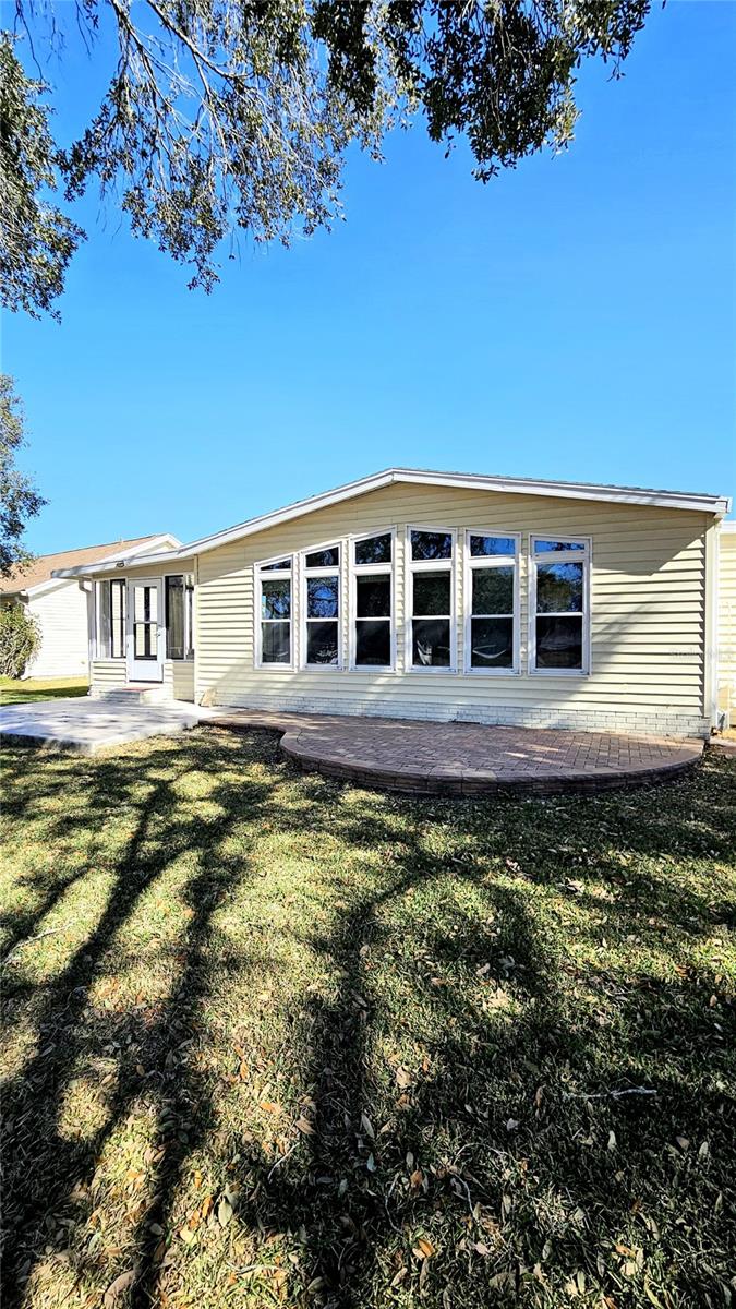 LADY LAKE ORANGE BLOSSOM GARDENS UNIT 08 - Residential