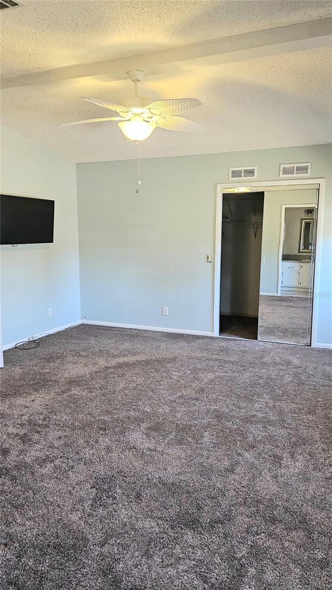 LADY LAKE ORANGE BLOSSOM GARDENS UNIT 08 - Residential