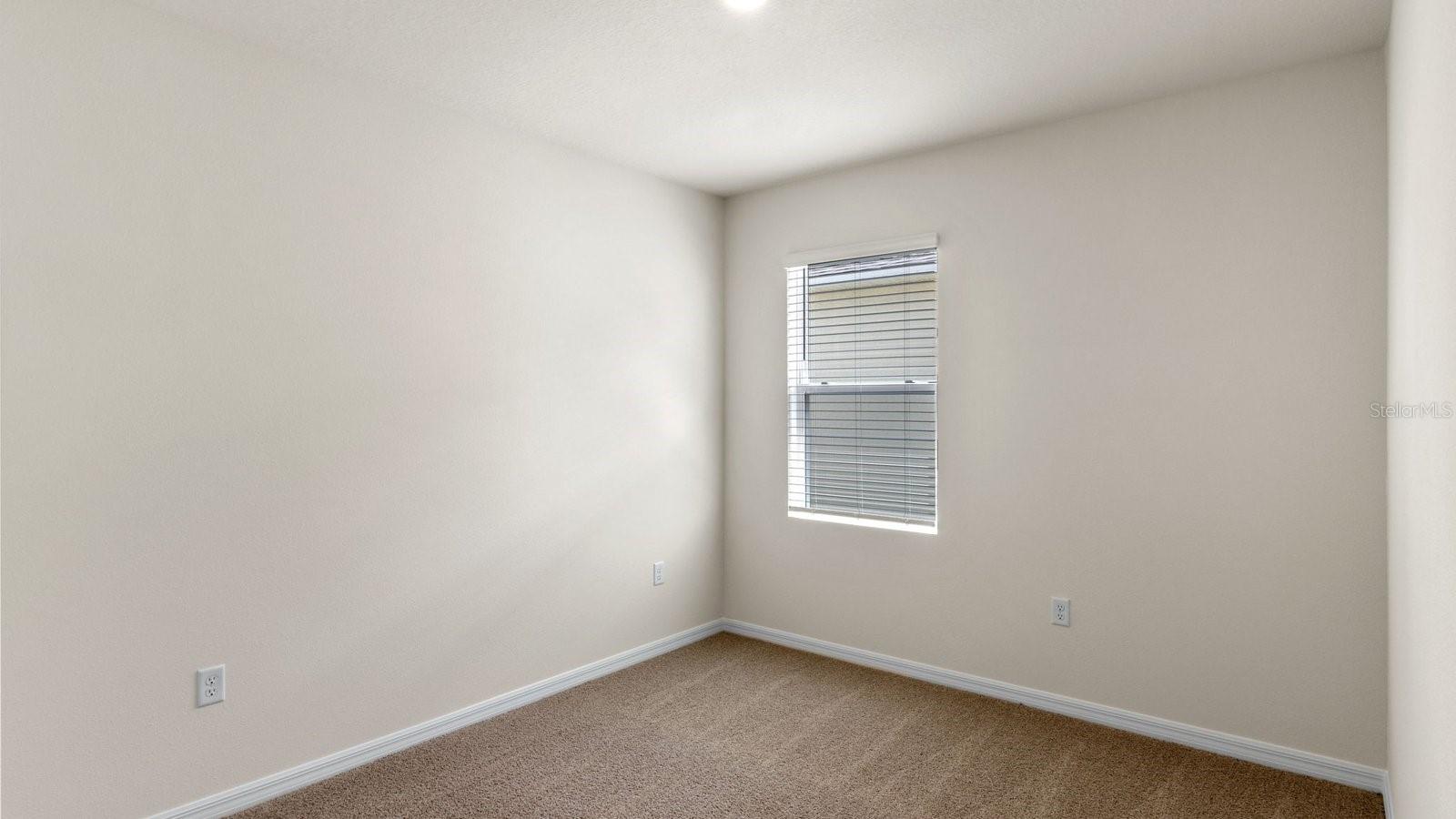 MAGNOLIA POINTE - Residential