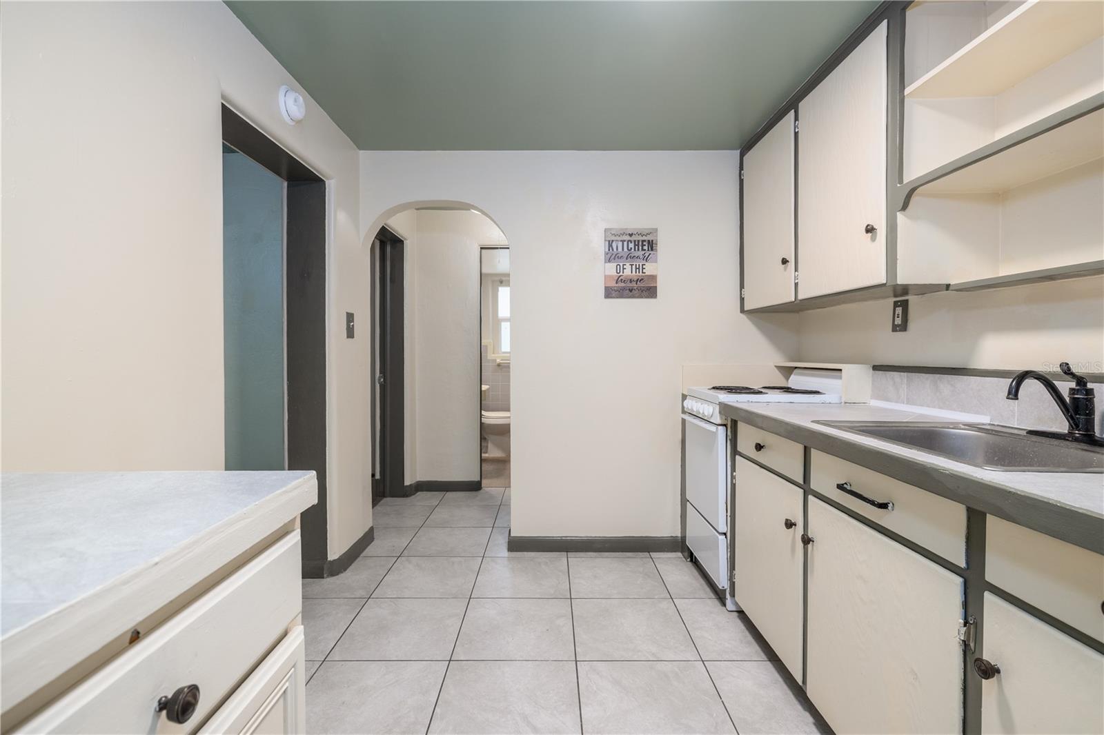 SILVER TERRACE - Residential Income