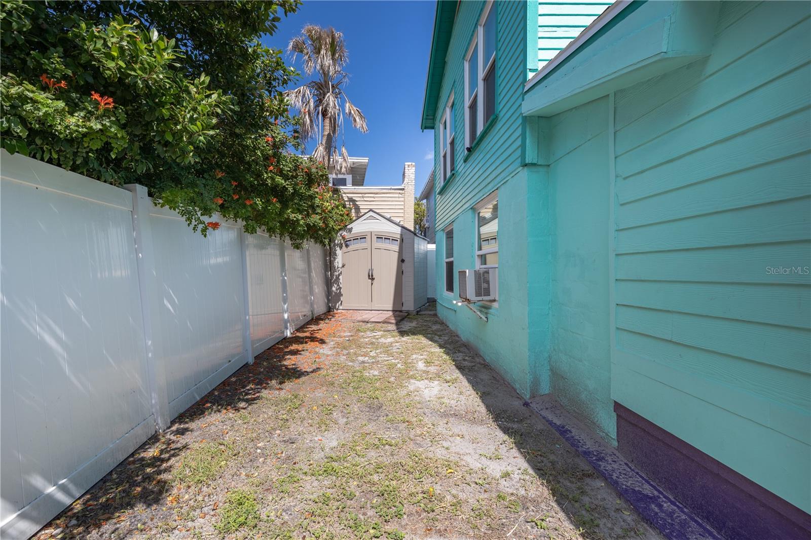 SILVER TERRACE - Residential Income