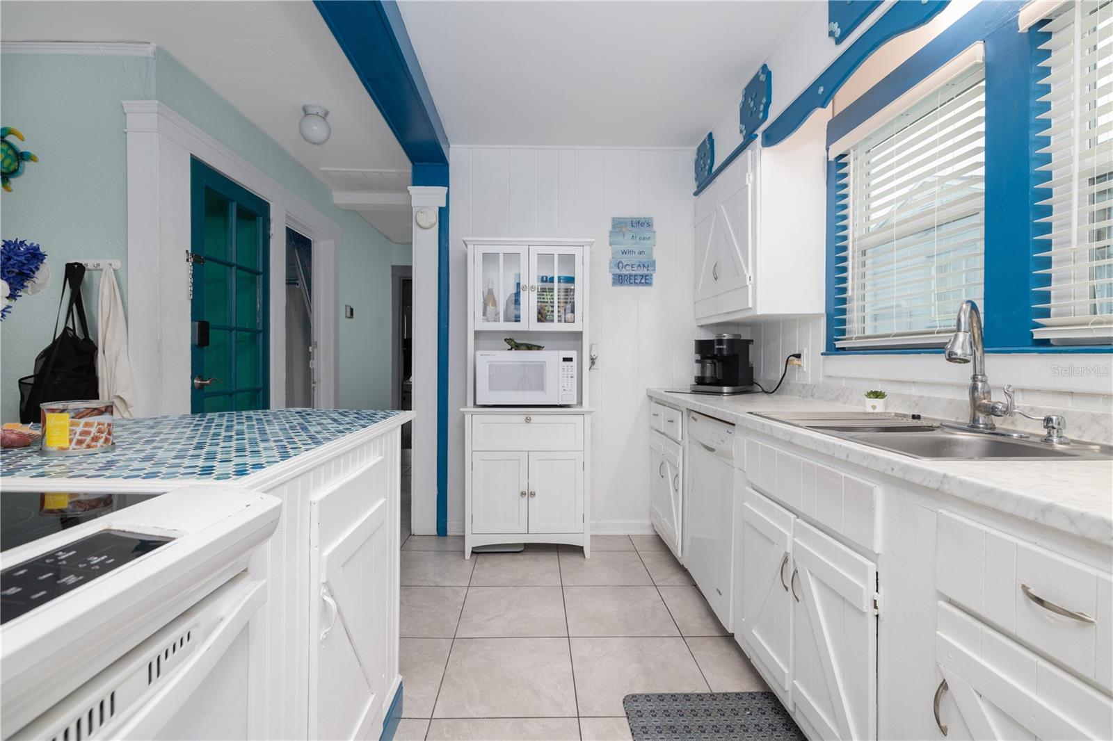 SILVER TERRACE - Residential Income