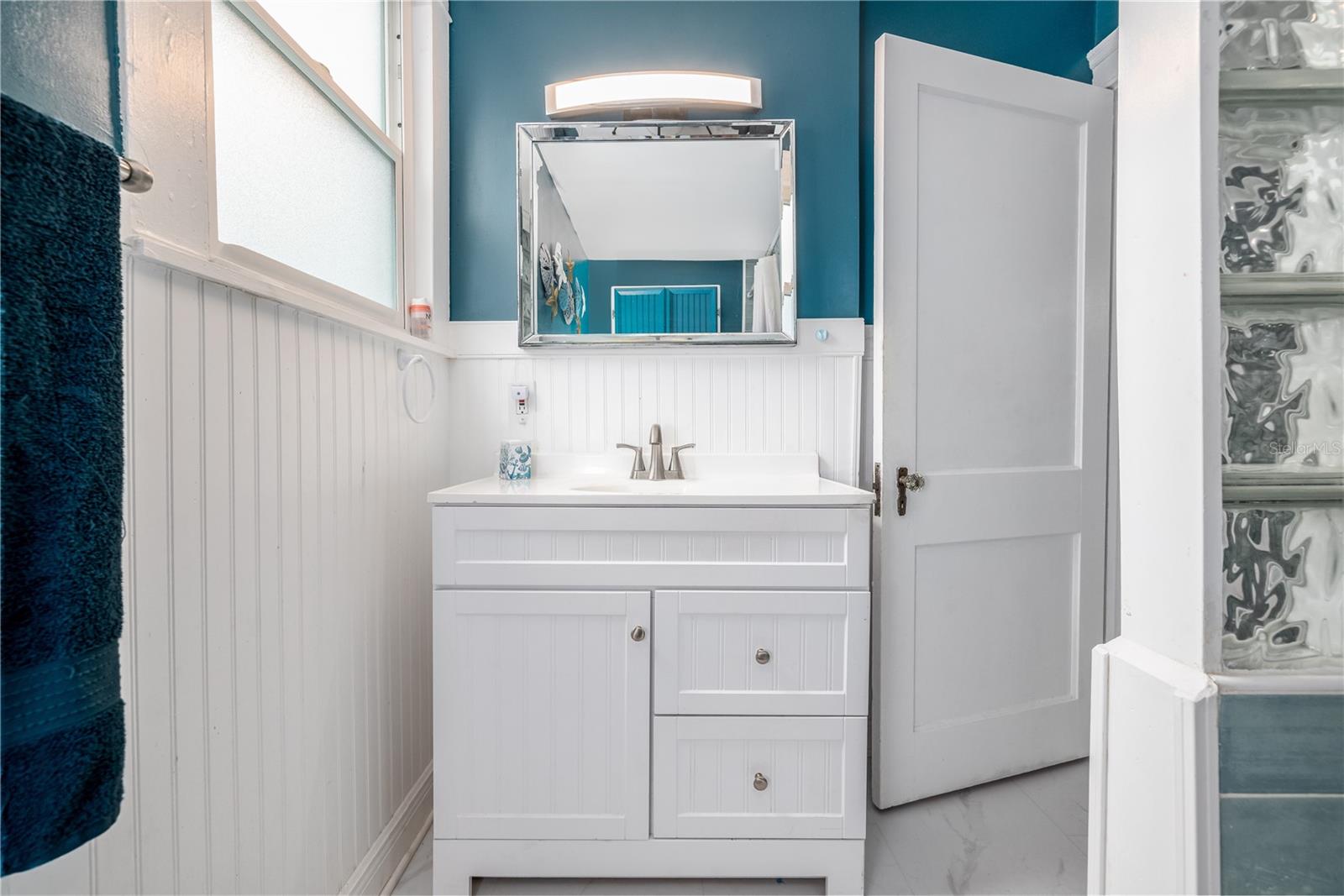 SILVER TERRACE - Residential Income