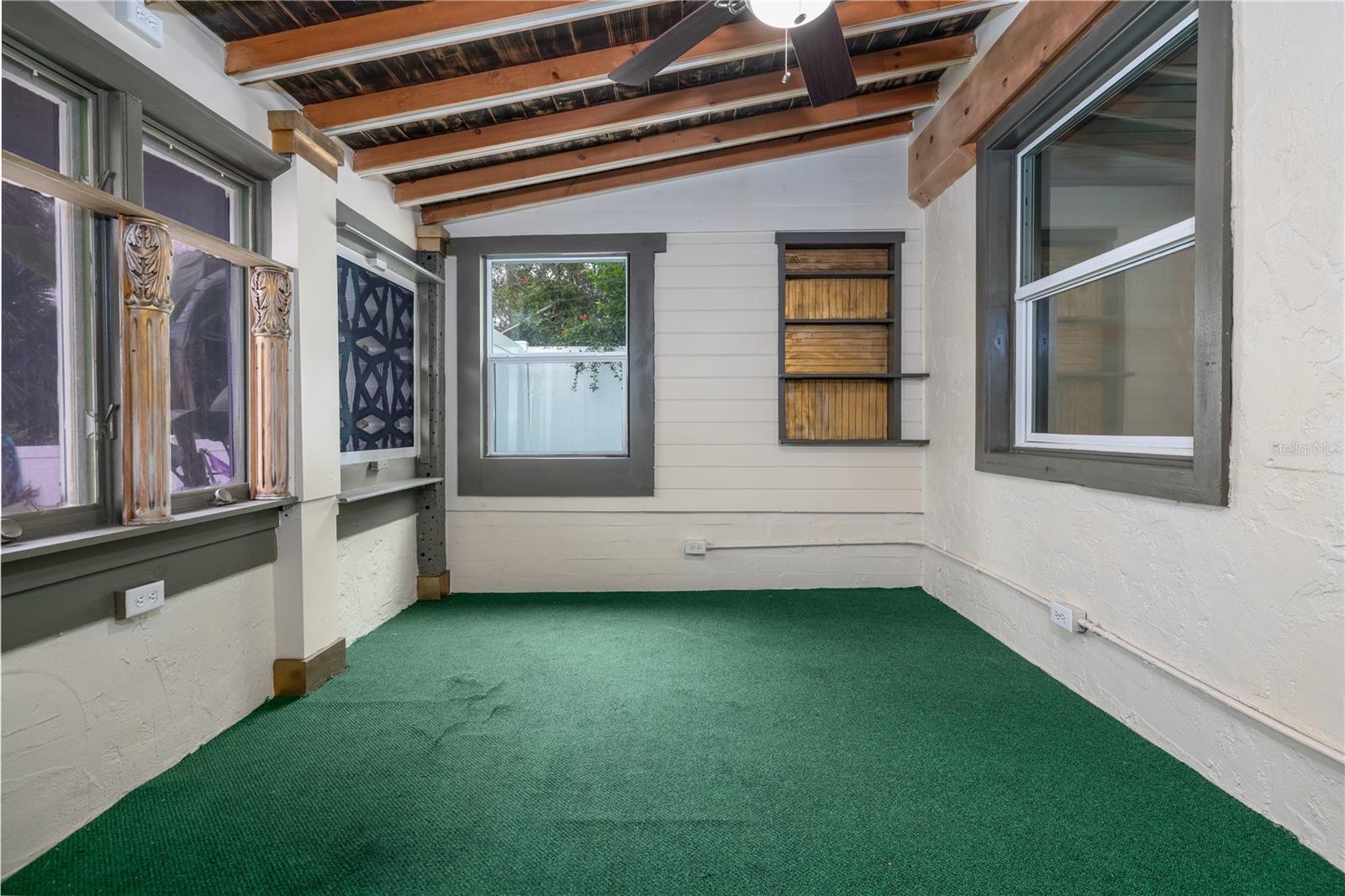 SILVER TERRACE - Residential Income