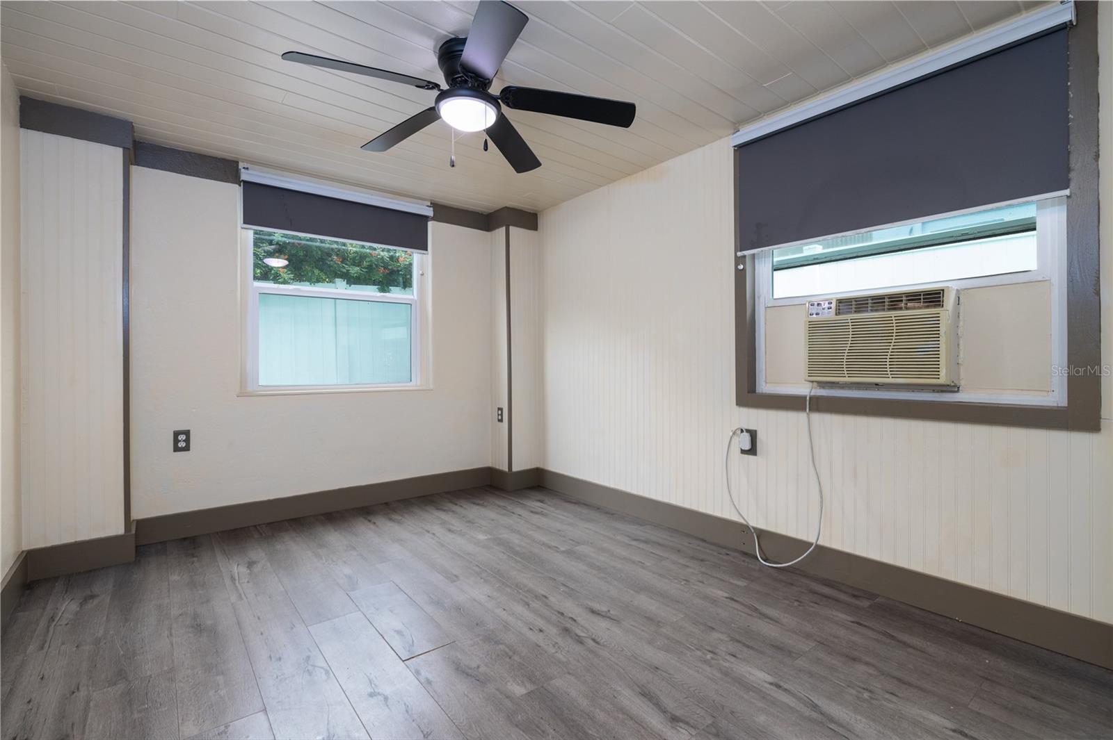 SILVER TERRACE - Residential Income