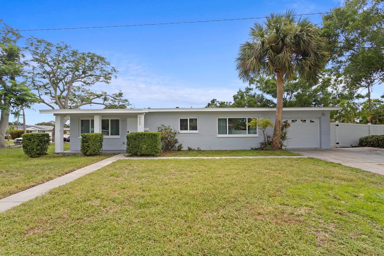 SNELL SHORES - Residential