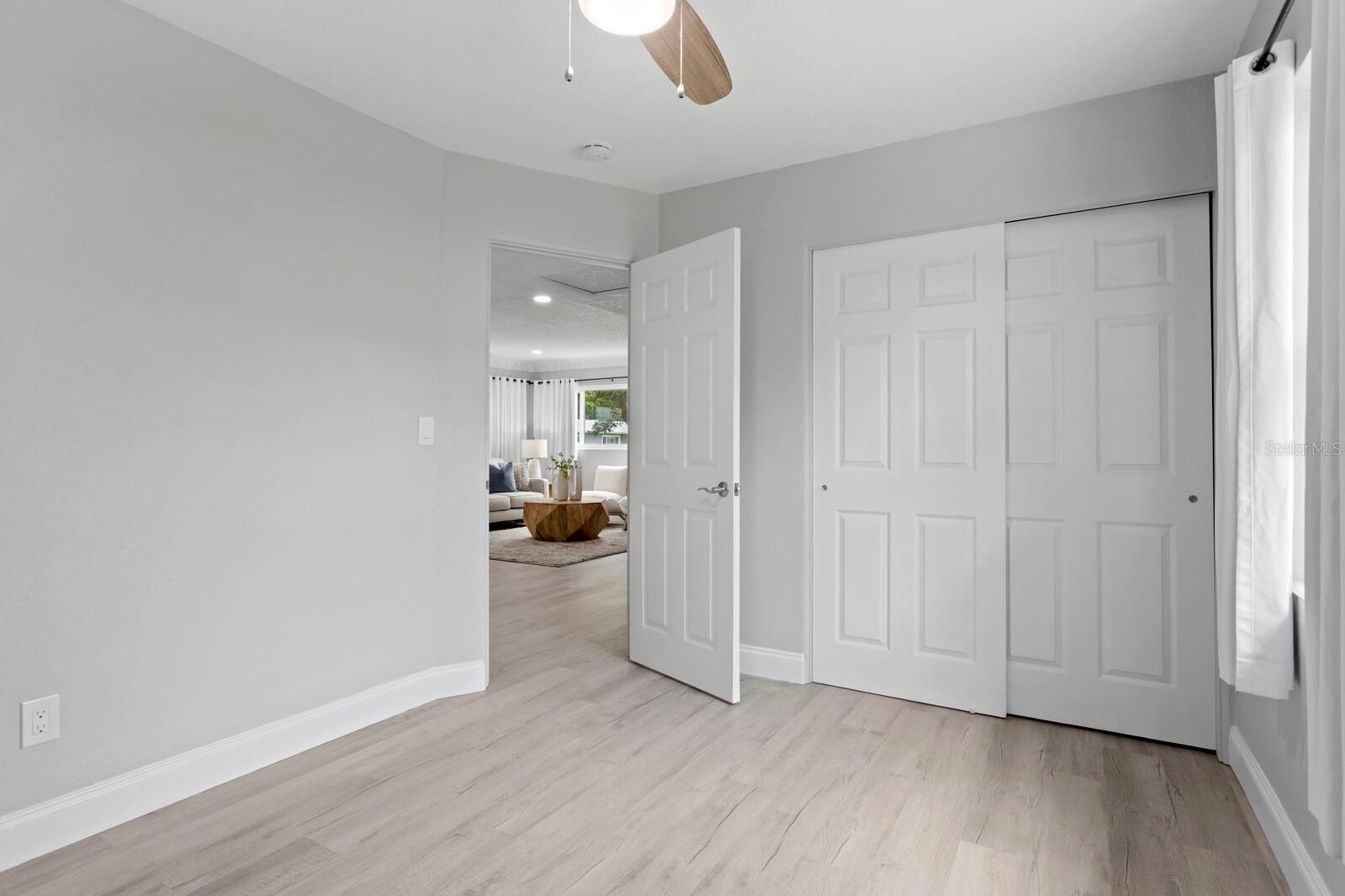 SNELL SHORES - Residential