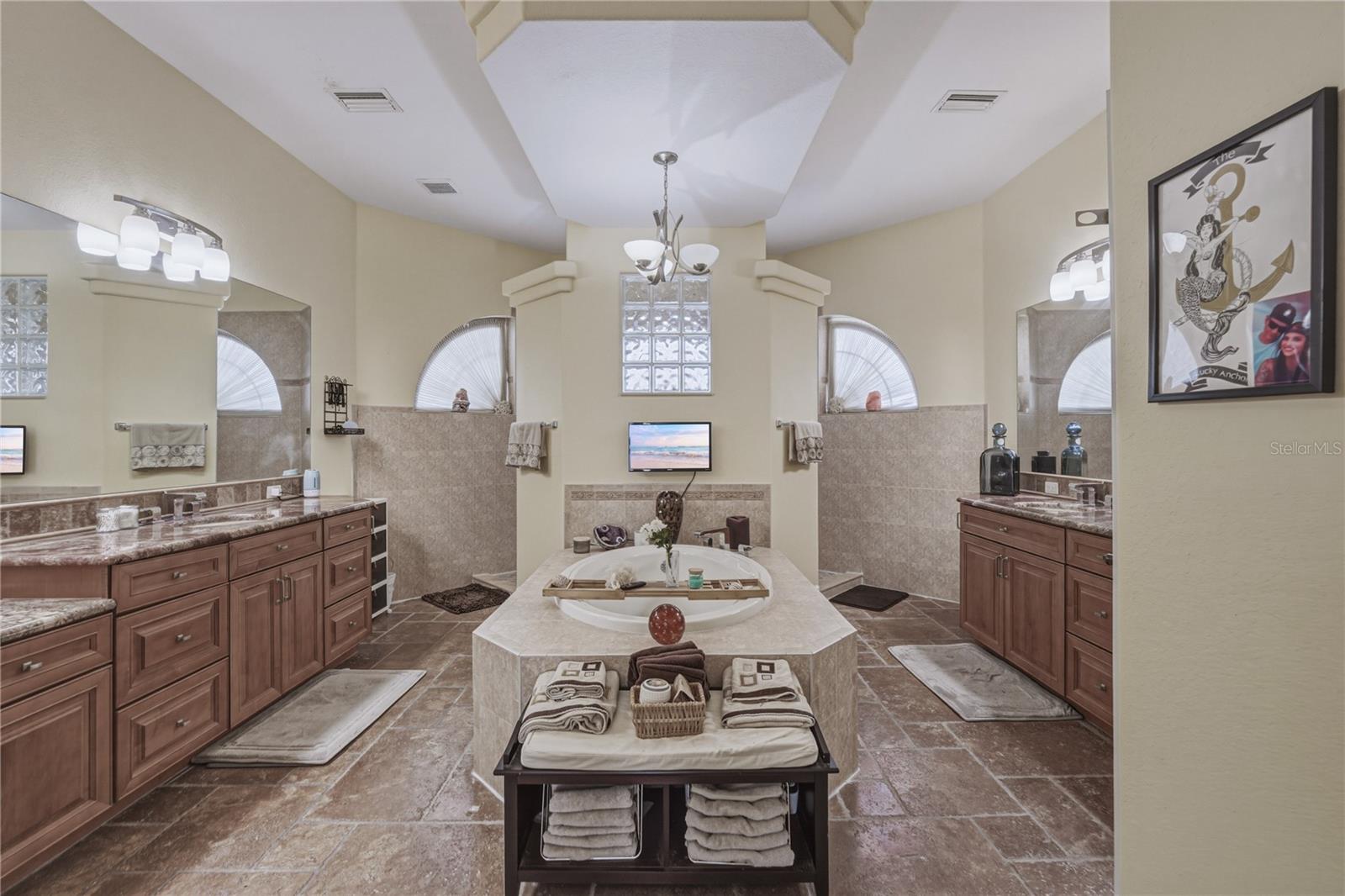 HERNANDO BEACH - Residential