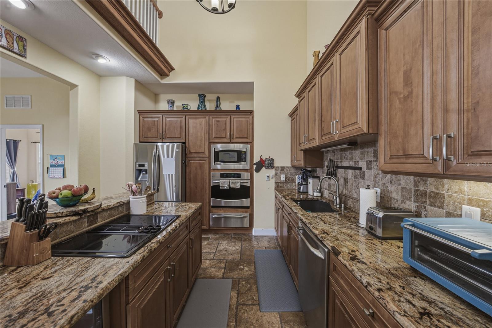 HERNANDO BEACH - Residential