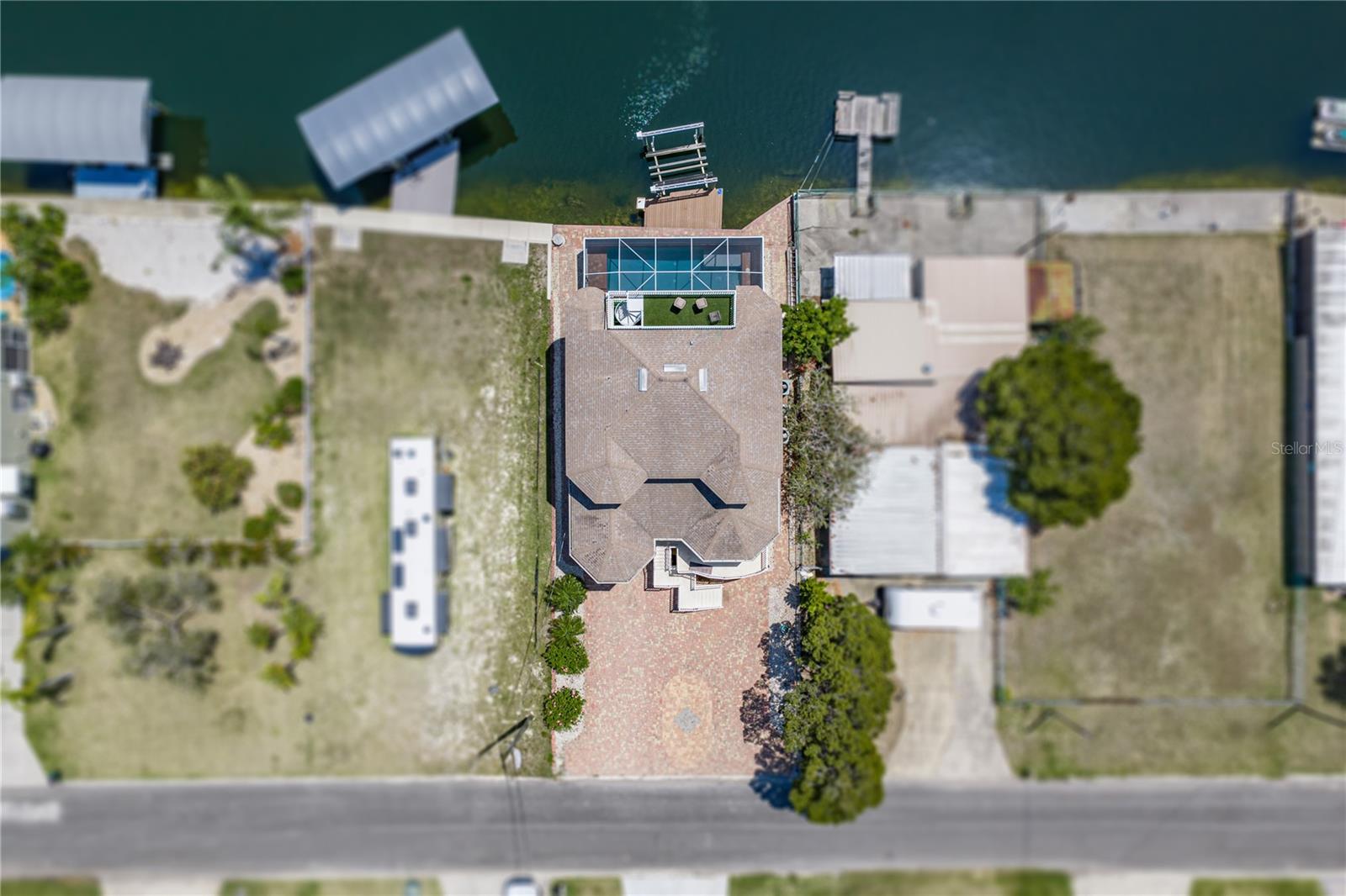 HERNANDO BEACH - Residential