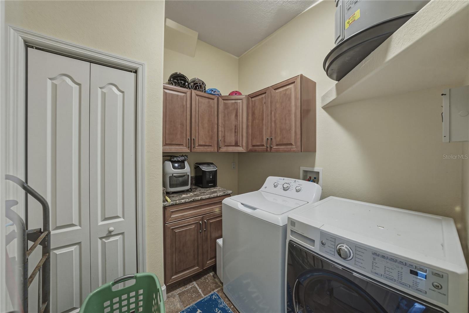 HERNANDO BEACH - Residential