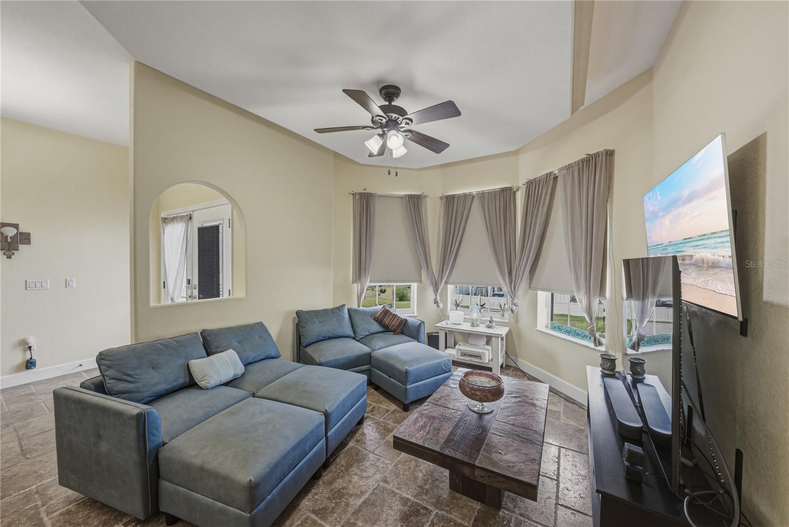 HERNANDO BEACH - Residential