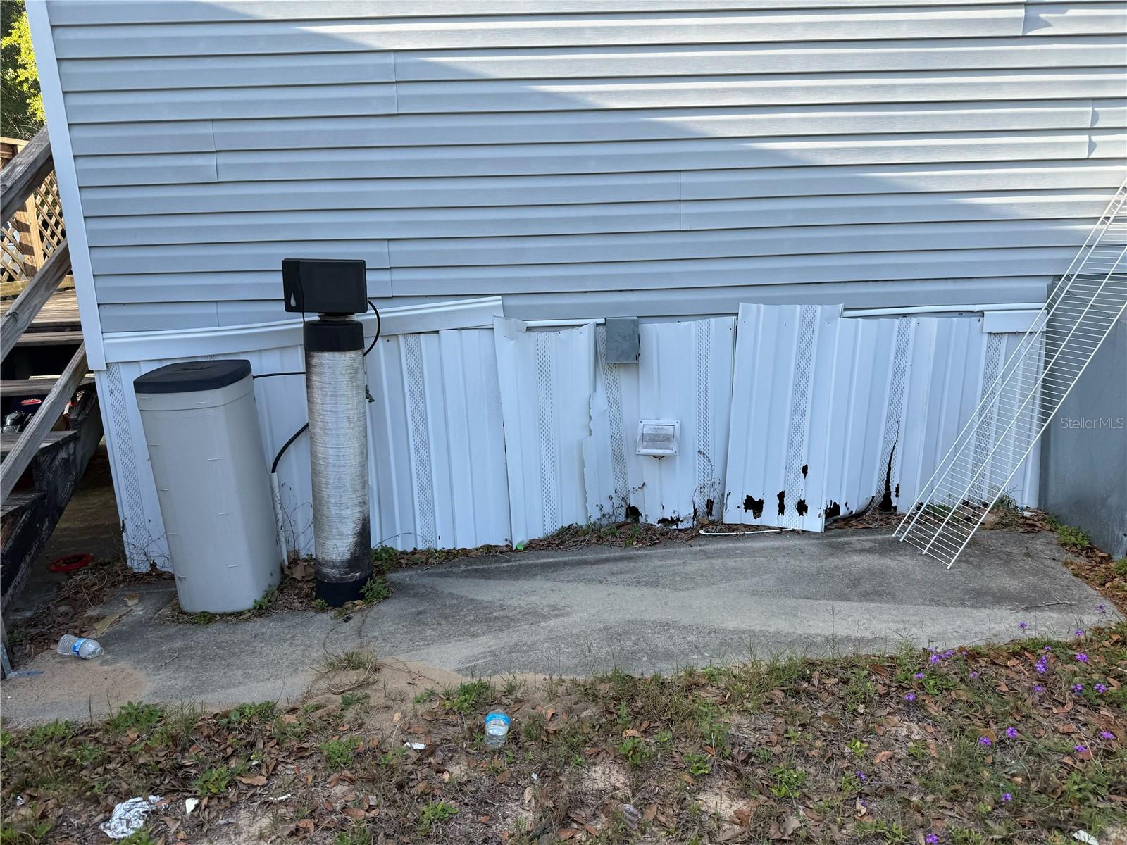 ACREAGE & UNREC - Residential