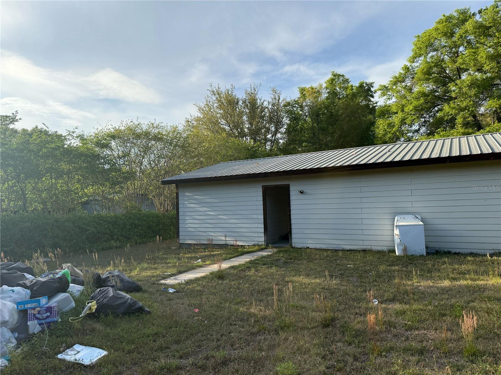 ACREAGE & UNREC - Residential