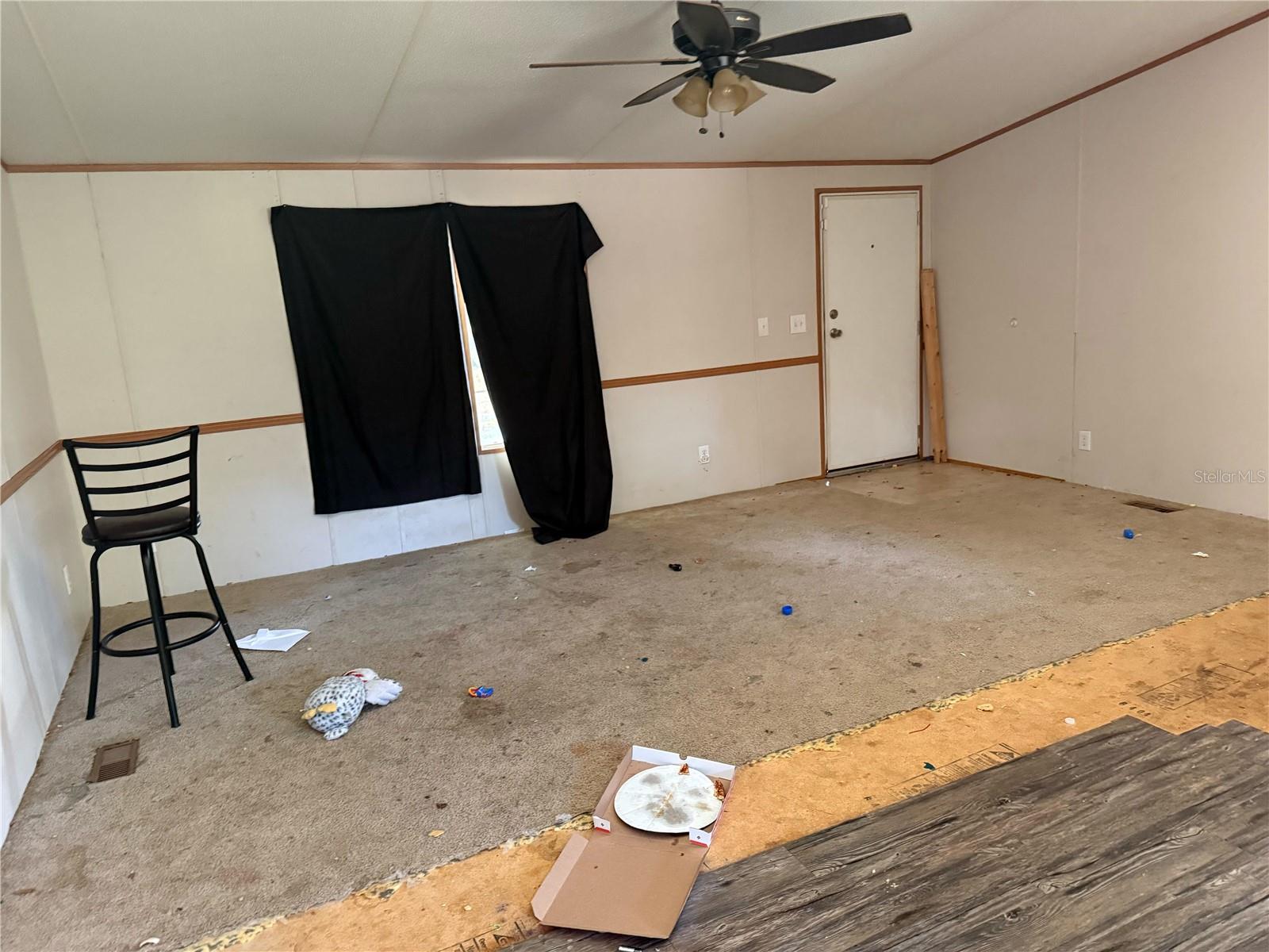 ACREAGE & UNREC - Residential