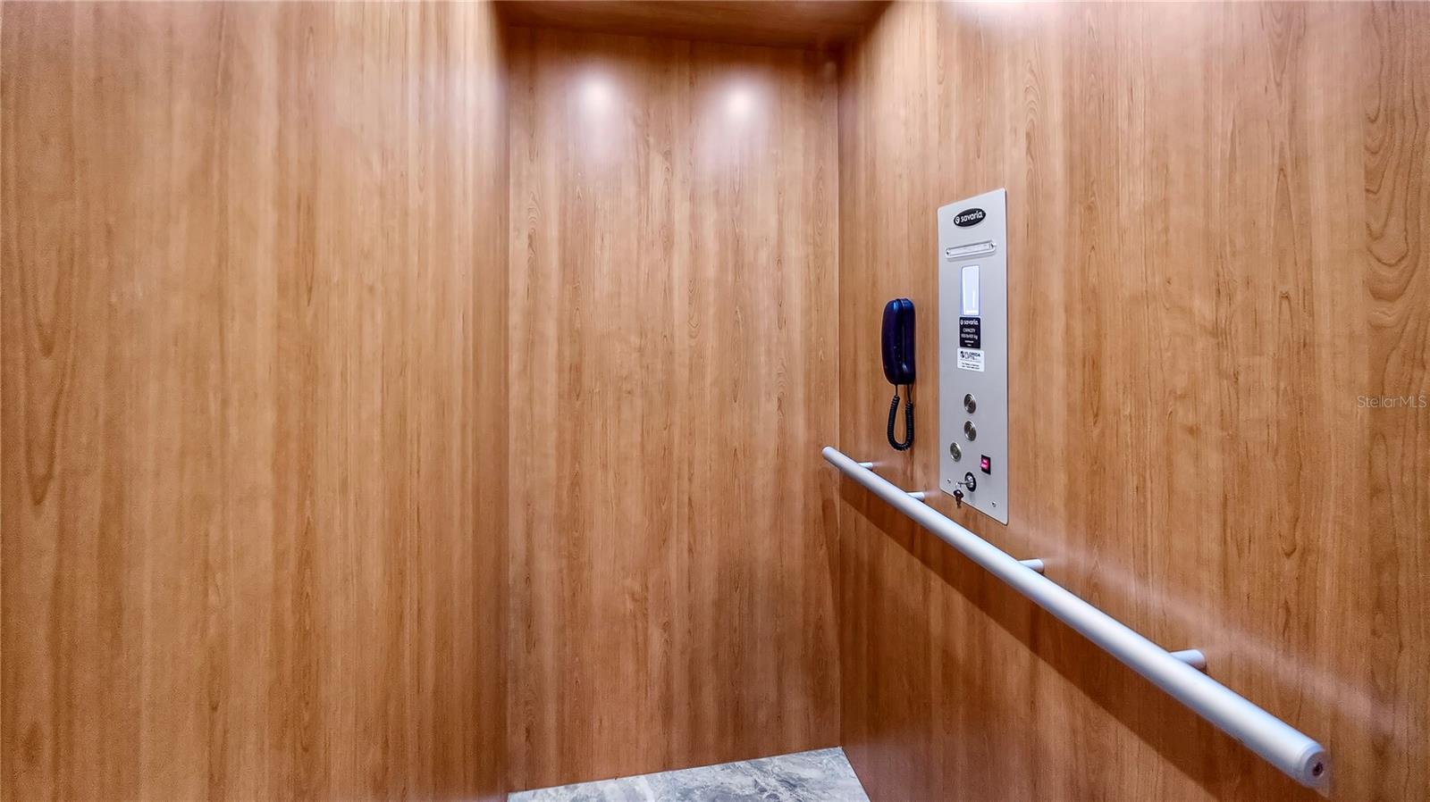 LAKE DOWN SHORES - Residential