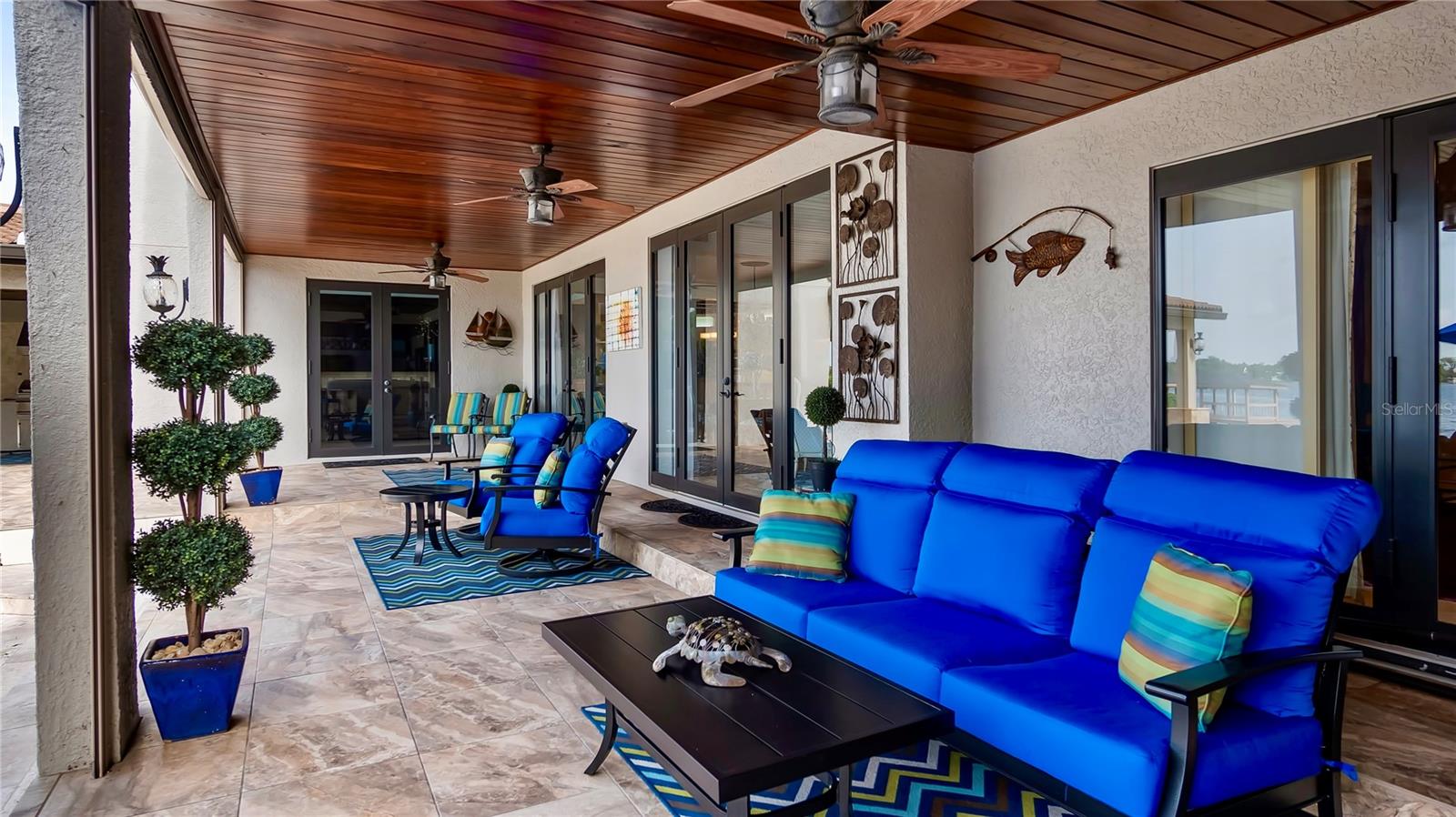 LAKE DOWN SHORES - Residential